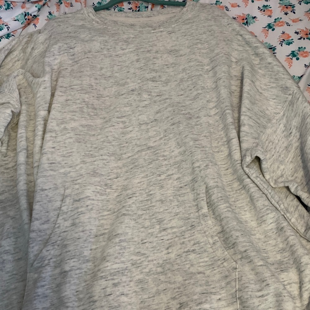AE kangaroo pocket oversized sweatshirt